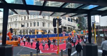 Keeping Auckland moving while building a railway