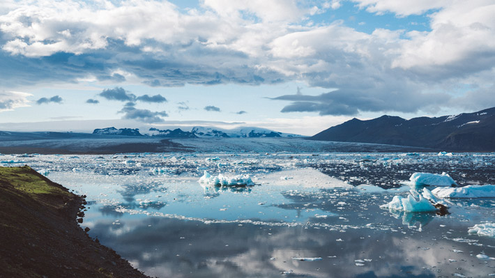 climate-cold-glacier-iceberg-crop