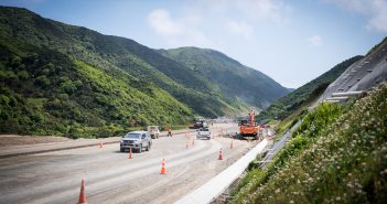 Australian expert called in to review Transmission Gully
